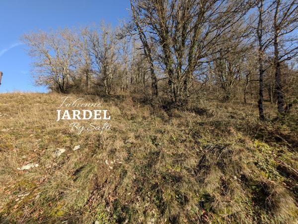 MAISON DE GARDE BARRIERE T3  A RENOVER