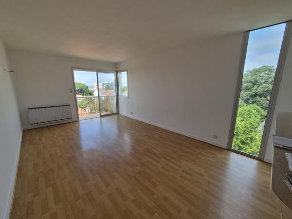 Appartement 2 pièce(s) 1 chambre(s) 52 m²