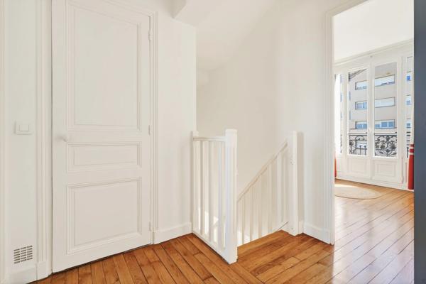 Appartement Courbevoie - Courbevoie - COEUR DE VILLE