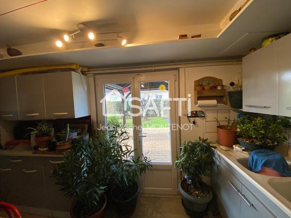 EXCLUSIVITE A MONTAGNY-LES-BEAUNE. Maison 112 m² hab 4 ch. Jardin 746 m².