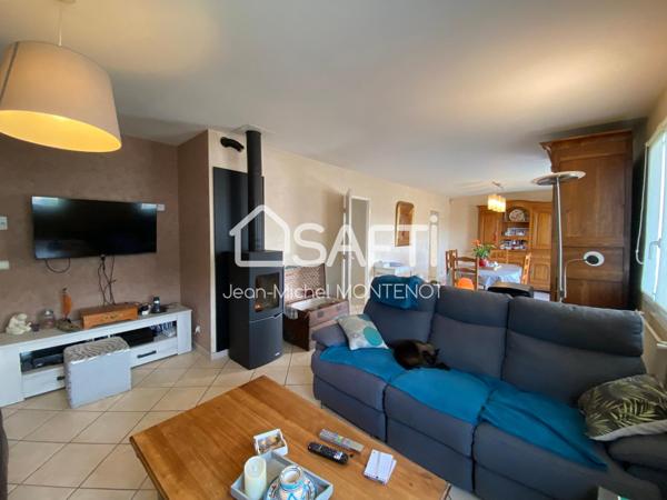 EXCLUSIVITE A MONTAGNY-LES-BEAUNE. Maison 112 m² hab 4 ch. Jardin 746 m².