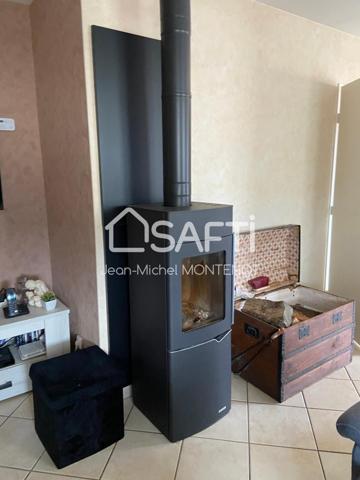 EXCLUSIVITE A MONTAGNY-LES-BEAUNE. Maison 112 m² hab 4 ch. Jardin 746 m².