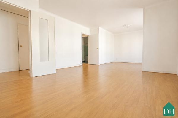 Appartement de type 4 + place de parking + cave - secteur Beauséjour à Saint Herbalin (44800)