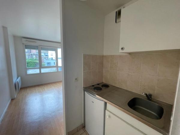 A LOUER : T1 à LILLE • Centre / republique • 555 € CC • Réf. G439-0C15