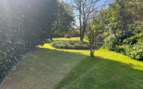 Maison à vendre    5 pièces • 112 m2 Varennes-le-Grand