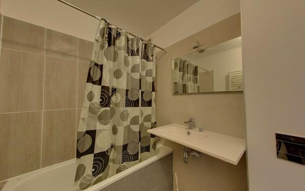 Appartement à vendre    2 pièces • 58,50 m2 Montreuil