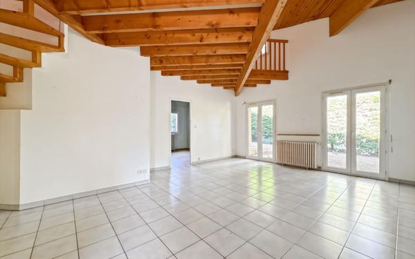 Maison à vendre    4 pièces •  Saint-Orens-de-Gameville