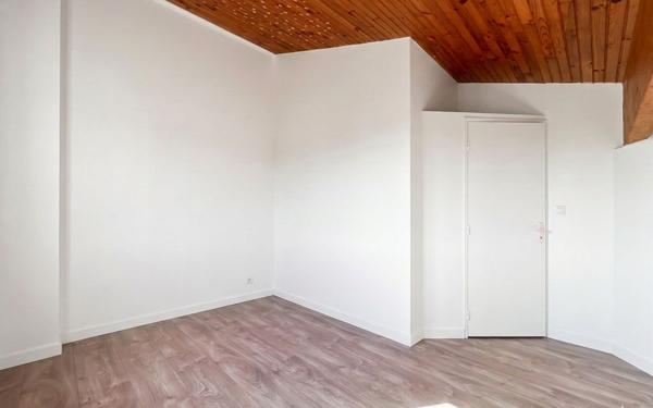 Maison à vendre    4 pièces •  Saint-Orens-de-Gameville