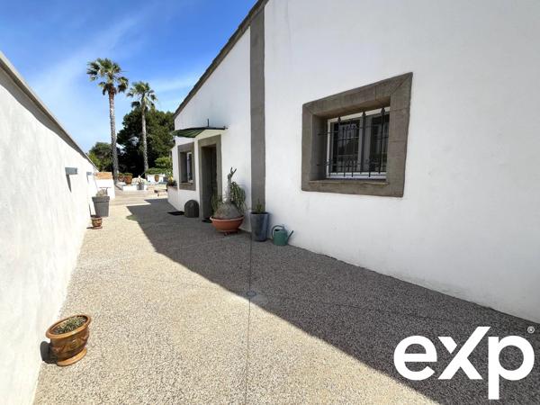 VIAS - HERAULT - 3 CHAMBRES - PISCINE - DEPENDANCES - GARAGE - CALME -