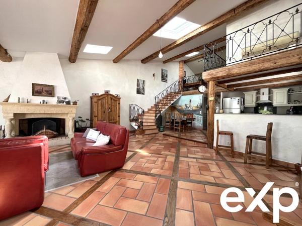 VIAS - HERAULT - 3 CHAMBRES - PISCINE - DEPENDANCES - GARAGE - CALME -