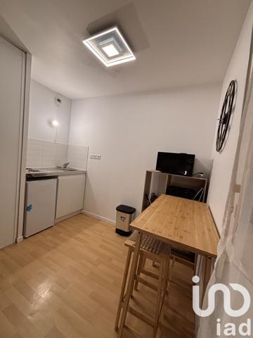 Location appartement 1 pièce 25 m² Corbeil-Essonnes