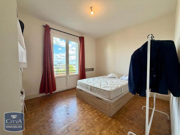 Appartement à louer 2 pièces 49.71m² Tours (37000)
