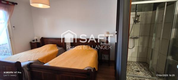 Magnifique propriété de prestige, une maison de 5 pièces de 168 m² nichée sur un vaste terrain de 4210 m².