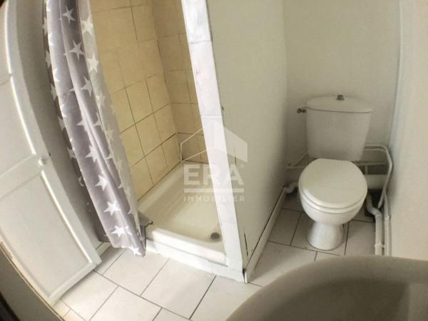 STUDIO MEUBLE A LOUER - BLOIS - HYPERCENTRE, PROCHE ECOLES & COMMERCES