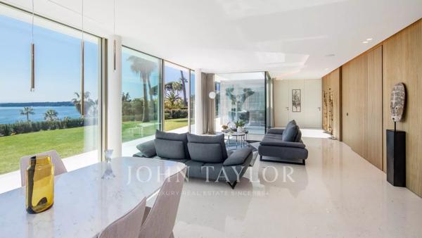 Cannes Californie vue mer rare villa contemporaine neuve
