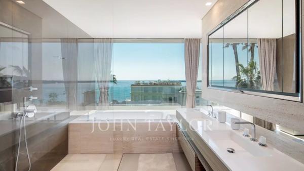 Cannes Californie vue mer rare villa contemporaine neuve