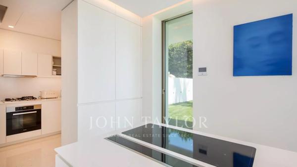 Cannes Californie vue mer rare villa contemporaine neuve