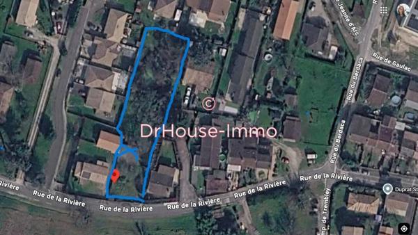 Terrain à vendre de 1 940 m²