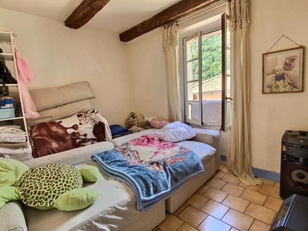 Appartement St Sauveur Sur Tinée 3 pièce(s) 47.8 m2