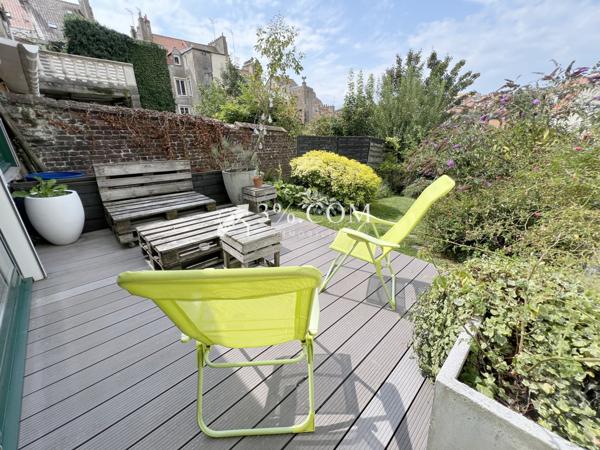 Appartement 4 pièce(s) 2 chambre(s) 61 m²