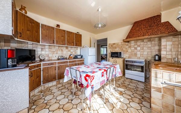 Maison à vendre    4 pièces •  Dijon