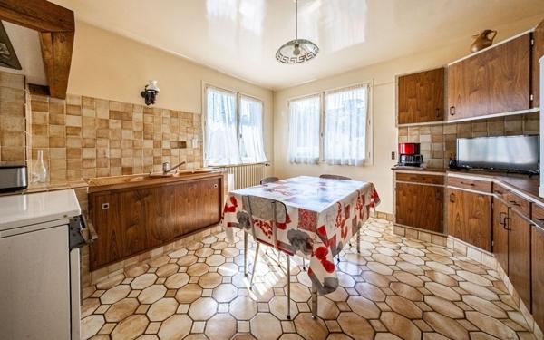 Maison à vendre    4 pièces •  Dijon