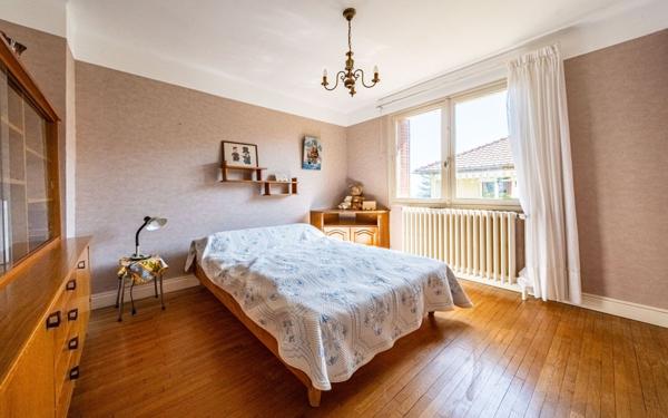 Maison à vendre    4 pièces •  Dijon