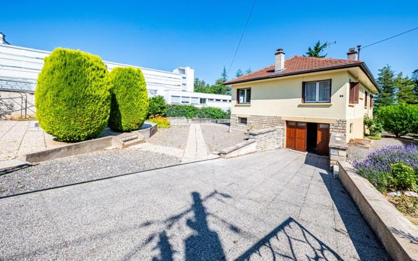 Maison à vendre    4 pièces •  Dijon