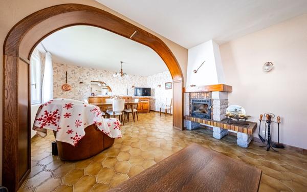 Maison à vendre    4 pièces •  Dijon