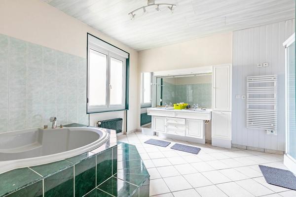 Maison à vendre    6 pièces •  Tergnier