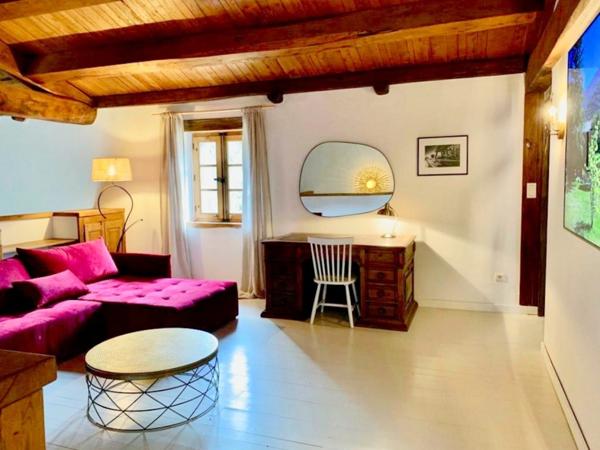 OLETTA – Propriété d’exception en pierre avec piscine et vaste terrain paysager