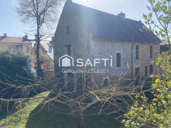 Maison de caractère à Ponts sur Seulles