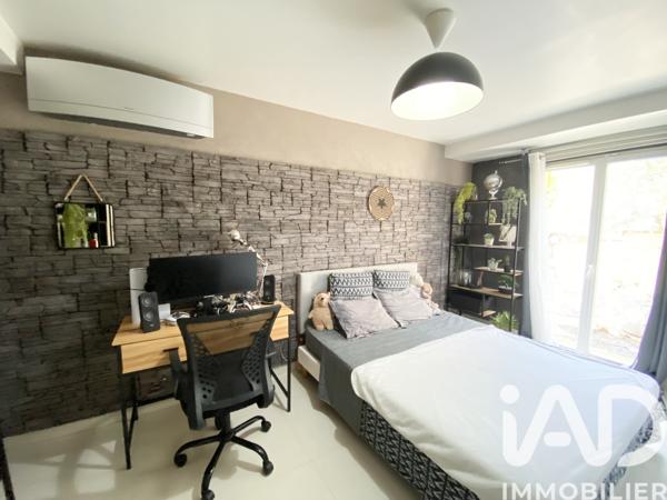 Maison à vendre 6 pièces 125 m² Saint-Fargeau-Ponthierry