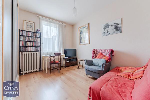 Maison à vendre 6 pièces 126.95m² Chinon (37500)