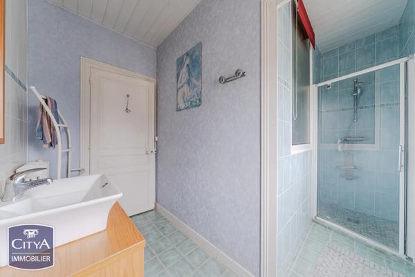 Maison à vendre 6 pièces 126.95m² Chinon (37500)