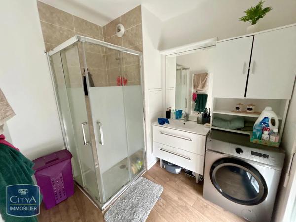 Appartement à louer 2 pièces 38.85m² Le Blanc-Mesnil (93150)