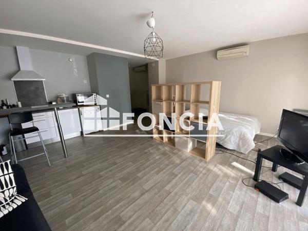 Location Studio 41.3 m² - 16 RUE LEON DES LANDES Mont De Marsan 40000