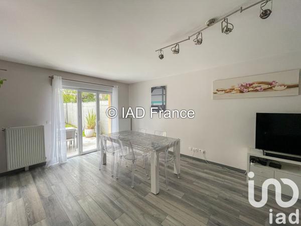 Maison à vendre 5 pièces 86 m² Sainte-Geneviève-des-Bois