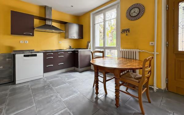 Maison à vendre    7 pièces • 146 m2 Draveil