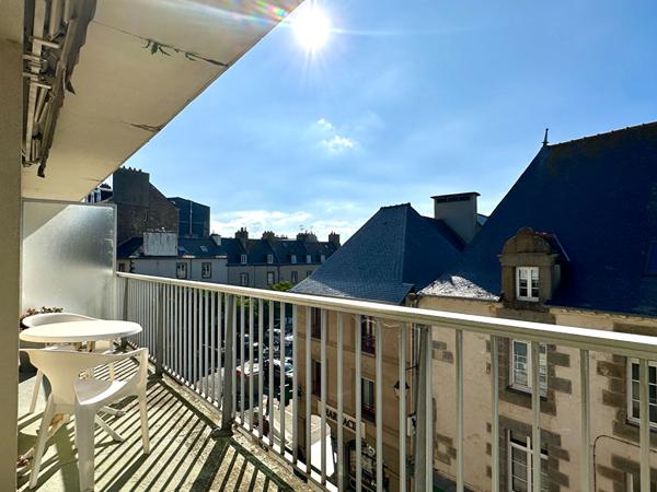 Appartement Saint Servan centre T3 Balcon / Cave / Grenier / Stationnement