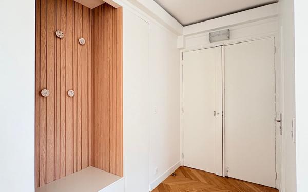 Appartement à vendre    3 pièces • 71,08 m2 Paris 11