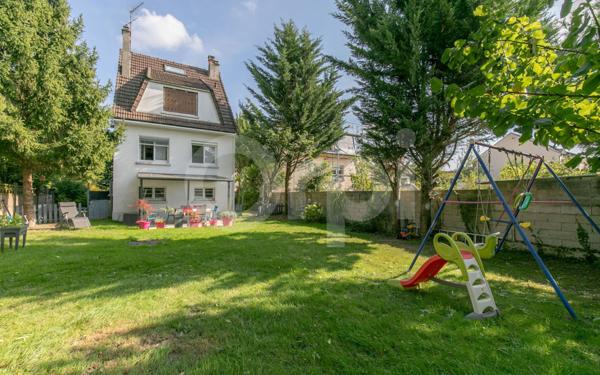 Maison à vendre    5 pièces • 85,53 m2 Chelles