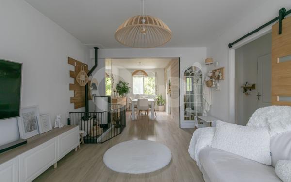 Maison à vendre    5 pièces • 85,53 m2 Chelles