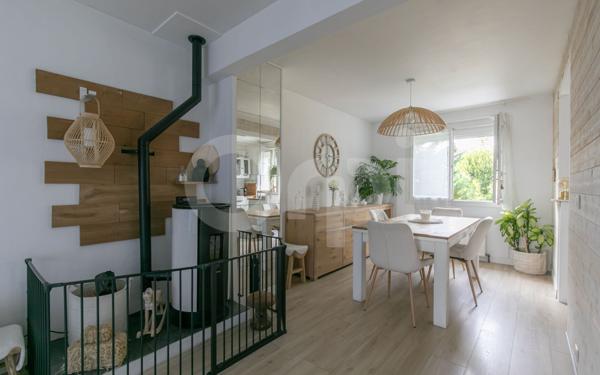 Maison à vendre    5 pièces • 85,53 m2 Chelles