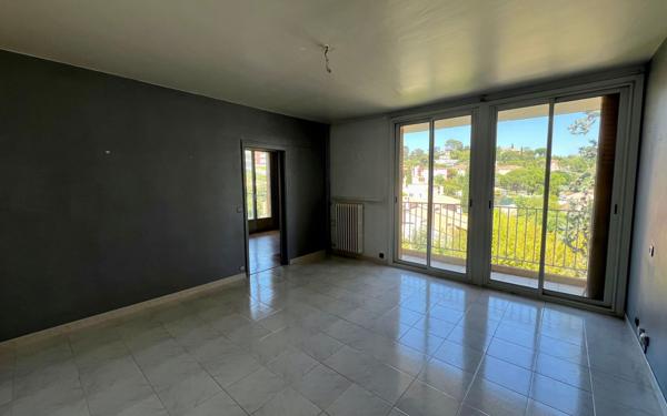 Appartement à vendre    3 pièces • 60,07 m2 Marseille 12