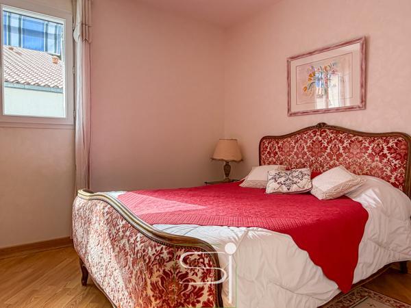 Maison 7 pièce(s) 4 chambre(s) 200 m²
