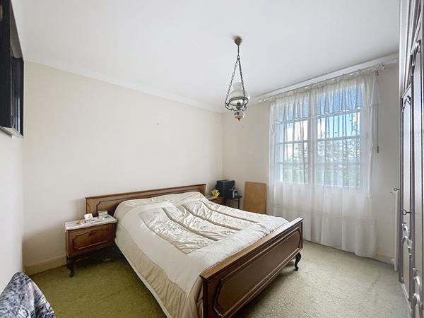 Maison de 79 m² + véranda + 2 garages sur terrain de 360 m² . Secteur Saint-Yves, Nantes