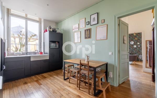 Appartement à vendre    5 pièces •  Reims