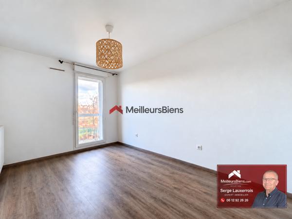 Appartement T3 à louer Villemomble Époque avec terrasse et parking