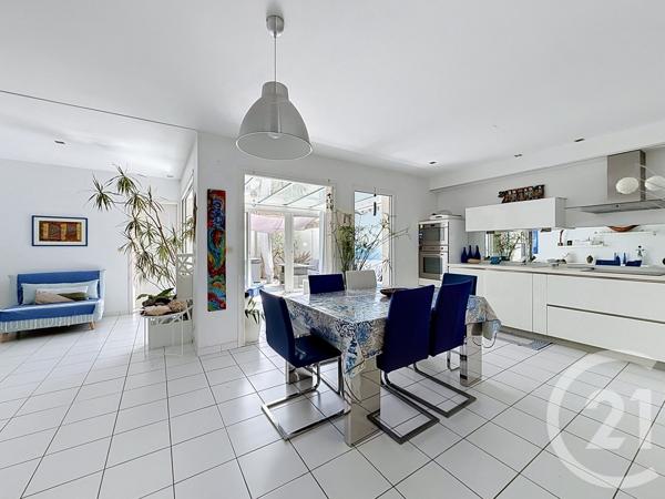 Maison à vendre  5 pièces - 100,25 m 2   LE TEICH  - 33